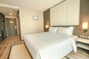 Chang Phueak Hotel | Discover Hotel MAYU Chiang Mai: Pool, Breakfast & More!