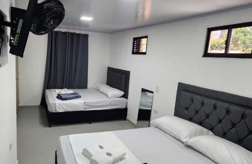La America Hotel | Comfortable Apartahotel Calasanz Home with Great Amenities