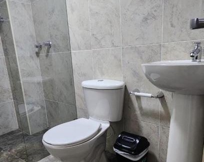 La America Hotel | Comfortable Apartahotel Calasanz Home with Great Amenities
