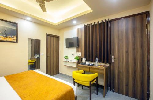 Sector 62 Bed & Breakfast | Discover Hotel Mehak Palace - Relaxing Retreat in Noida