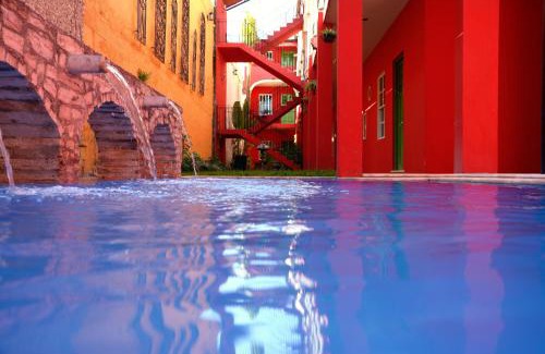 Centro Hotel | Budget-Friendly Hotel Mejorada Merida with Pool Access