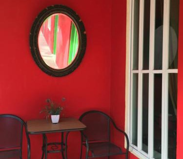 Centro Hotel | Budget-Friendly Hotel Mejorada Merida with Pool Access