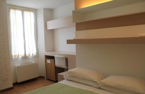 Spotorno Hotel | Hotel Melograno: Family-Friendly Retreat with Ocean Views