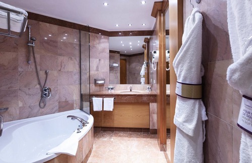 Canach Hotel | Relax at Hotel Mercure Luxembourg Kikuoka Golf & Spa