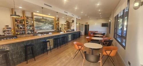 Ainsa Hotel | Discover Hotel Meson de L’Ainsa: Pet-Friendly Getaway