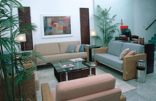 Sao Jose do Rio Preto Hotel | Budget-Friendly Hotel Metrópolis with Breakfast & Accessibility