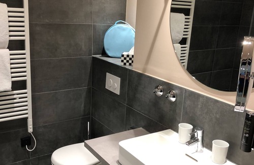 Ludwigsvorstadt-Kliniken Hotel | Experience Hotel Metropol: Family-Friendly Comfort Awaits