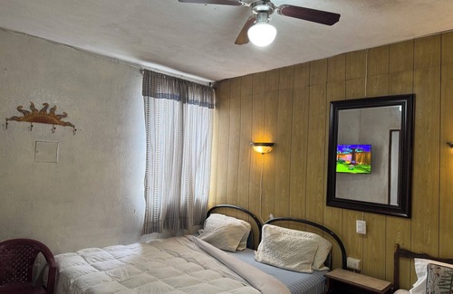 Zona Historico Hotel | Inviting Hotel Metropolitano: Family-Friendly & Spa Access