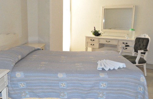 Irapuato Hotel | Relax at Hotel Metropolitan I: Family-Friendly Spa Retreat