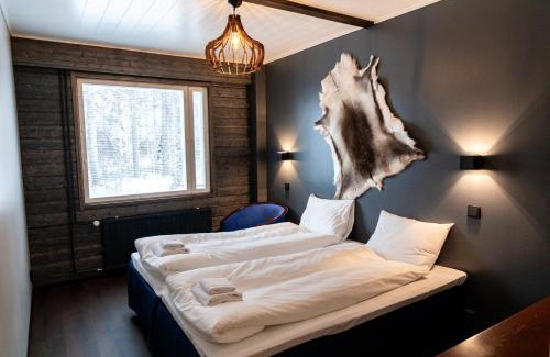 Rovaniemi Hotel | Hotel Metsähirvas: Oceanfront Retreat with Private Beach