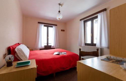 Santa Caterina Valfurva Apartment | Family-Friendly Hotel Meublè Adler: Rooms & Mountain Retreats