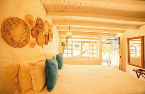 Armenia Hotel | Guest Rated Hotel Mi Monaco: Pool, Spa & Family-Friendly