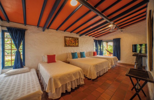 Armenia Hotel | Guest Rated Hotel Mi Monaco: Pool, Spa & Family-Friendly