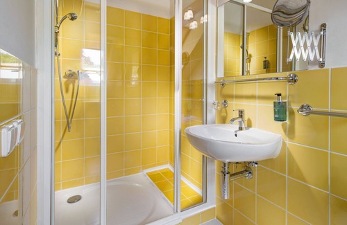 Hodkovicky Hotel | Welcoming Hotel Michael: Family-Friendly with Dining Options