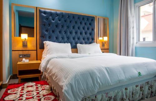 Akwa II Hotel | Discover Hotel Mickel: Pet-Friendly & Family-Oriented Stay