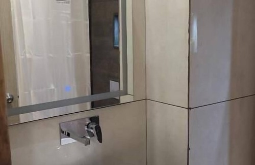 Aligarh Hotel | Convenient Hotel Midtown Aligarh with Family-Friendly Amenities