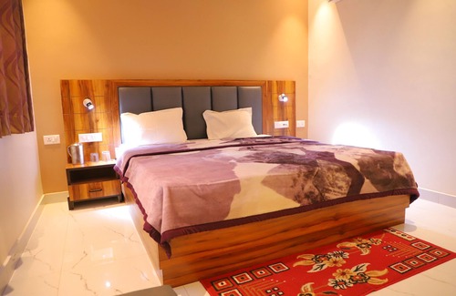 Taj Ganj Hotel | Hotel Midway Taj