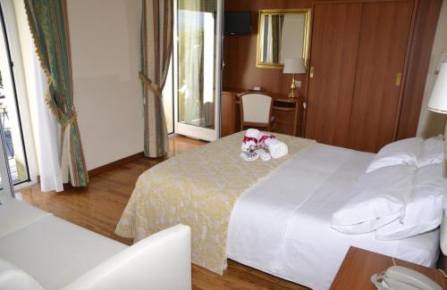 Stresa Hotel | Relax at Hotel Milan Speranza Au Lac: Pet-Friendly Retreat