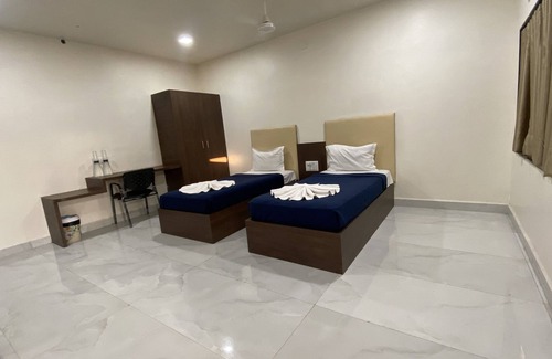 Jamnagar Hotel | Discover Comfort at Hotel Millennium Plaza with Pool Access