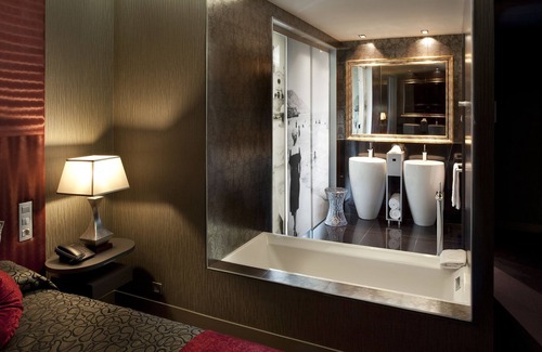 Sitges Town Center Hotel | Elegant Hotel MiM Sitges: Rated 9/10 with Pool and Spa