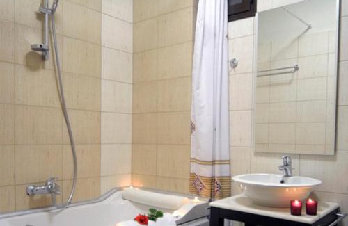 Laimos Hotel | Pet-Friendly Retreat at Hotel Mimallones with Breakfast