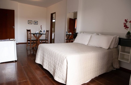 Leopoldina Hotel | Discover Hotel Minas Tower: Family-Friendly with a Pool