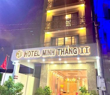 Con Son Hotel | Oceanfront Retreat at Hotel Minh Thắng 2 - Rated 8.5/10