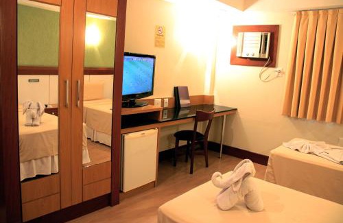 Jardim da Penha Hotel | Oceanfront Haven at Hotel Minuano with Breakfast Included
