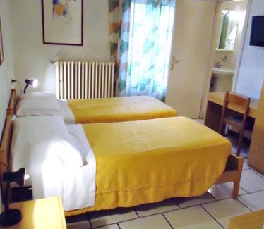 Montecatini Terme Hotel | Explore Hotel Miramonti: Pet-Friendly with Family Amenities