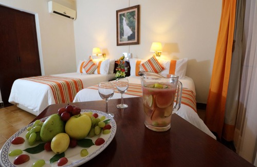 Jalpan de Serra Hotel | Discover Hotel Misión Jalpan: Pool, Spa & Family-Friendly