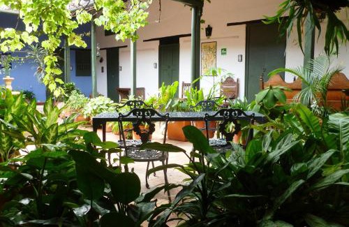 Barichara Hotel | Pet-Friendly Stay at Hotel Mision Santa Barbara - 9/10 Rated