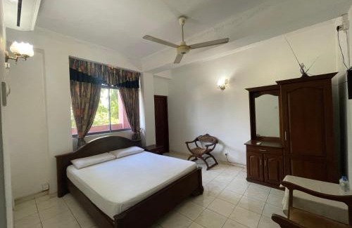 Welisara Hotel | Budget-Friendly Hotel Misuki: Pet Friendly & Pool Access