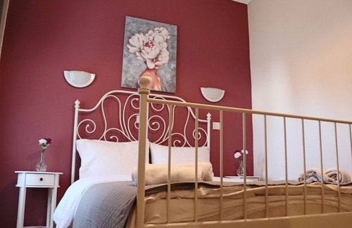 Livadi Hotel | Discover Hotel Mitikas: Family-Friendly & Breakfast Included