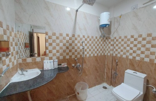Puri Resort | Hotel MJR - Free Pickup and Drop Temple, Sea Beach & Puri Railway Station