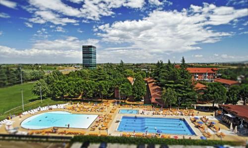 Imola Hotel | Oceanfront Bliss at Hotel Molino Rosso - 4 Star Comfort