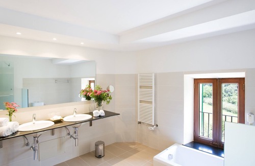 Campanet House | Relax at Hotel Monnàber Vell - 4-Star Retreat with Spa