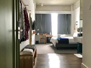 Bangka Hotel | Inviting Hotel Monopoli: Oceanfront Pool & Family-Friendly