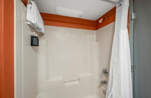 Ocean City Hotel | Oceanfront Retreat at Hotel Monte Carlo in Ocean City