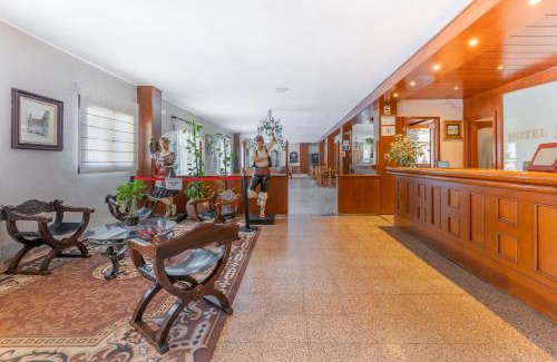 Mora de Rubielos Hotel | Pet-Friendly Hotel Mora with Pool and Restaurant Awaits You