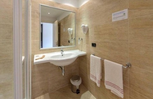 Viadana Hotel | Discover Hotel Motel Giglio: Rated 9/10 with Spa & Breakfast