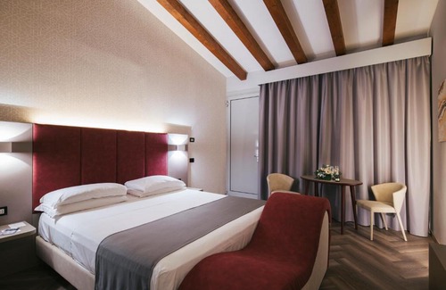 Grugliasco Hotel | Discover Exceptional Stays at Hotel Motel Prestige