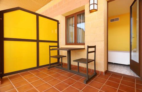 Honrubia Hotel | Discover Hotel Moya: Pet-Friendly with Breakfast Included