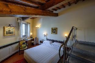 Florence Hotel | Elegant Hotel Mulino di Firenze with Oceanfront Views