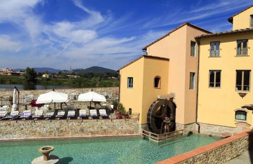 Florence Hotel | Elegant Hotel Mulino di Firenze with Oceanfront Views