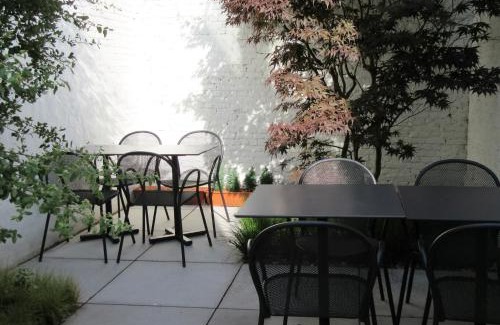 Mechelen Hotel | Welcoming Hotel Muske Pitter: Rated 9/10 with Breakfast & Kitchen