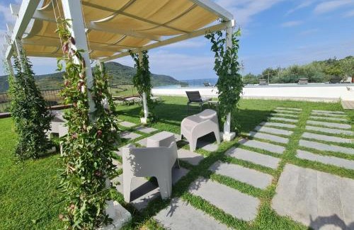 Agropoli Hotel | Discover HOTEL MYRTUS: Oceanfront Haven with Pool & Hot Tub
