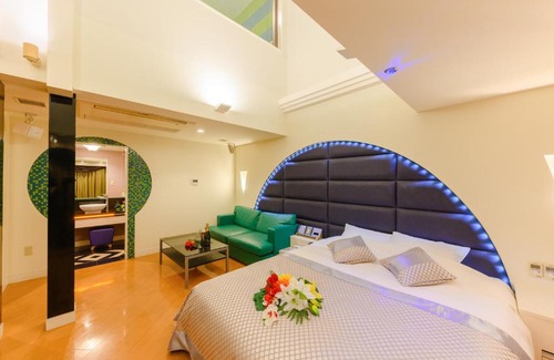 Nishi-Ohama Kita Hotel | Adult-Only Retreat at HOTEL MYTH-J with Hot Tub & Breakfast