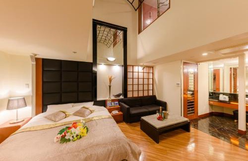 Nishi-Ohama Kita Hotel | Adult-Only Retreat at HOTEL MYTH-J with Hot Tub & Breakfast