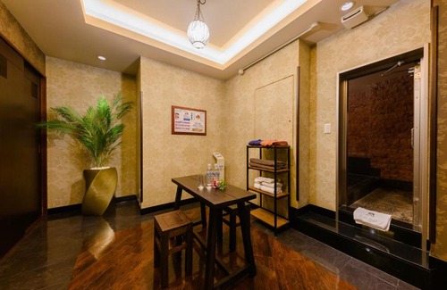 Nishi-Ohama Kita Hotel | Discover HOTEL MYTH-S: Adults-Only Retreat with Breakfast