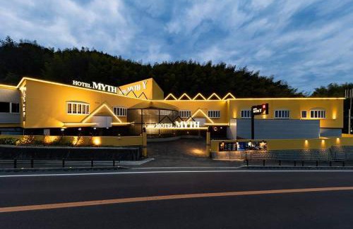 Oiage Hotel | Relax at HOTEL MYTH-Y: Adults-Only Retreat with Hot Tub